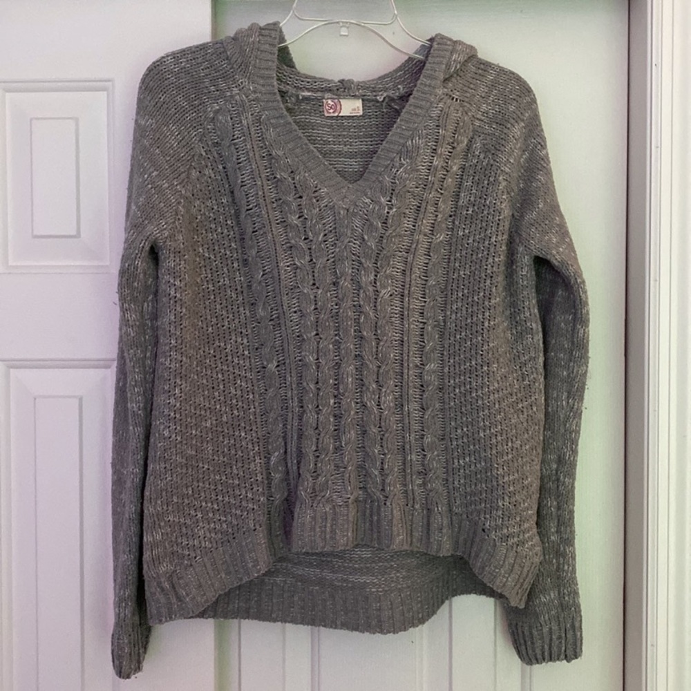 Grey sweater